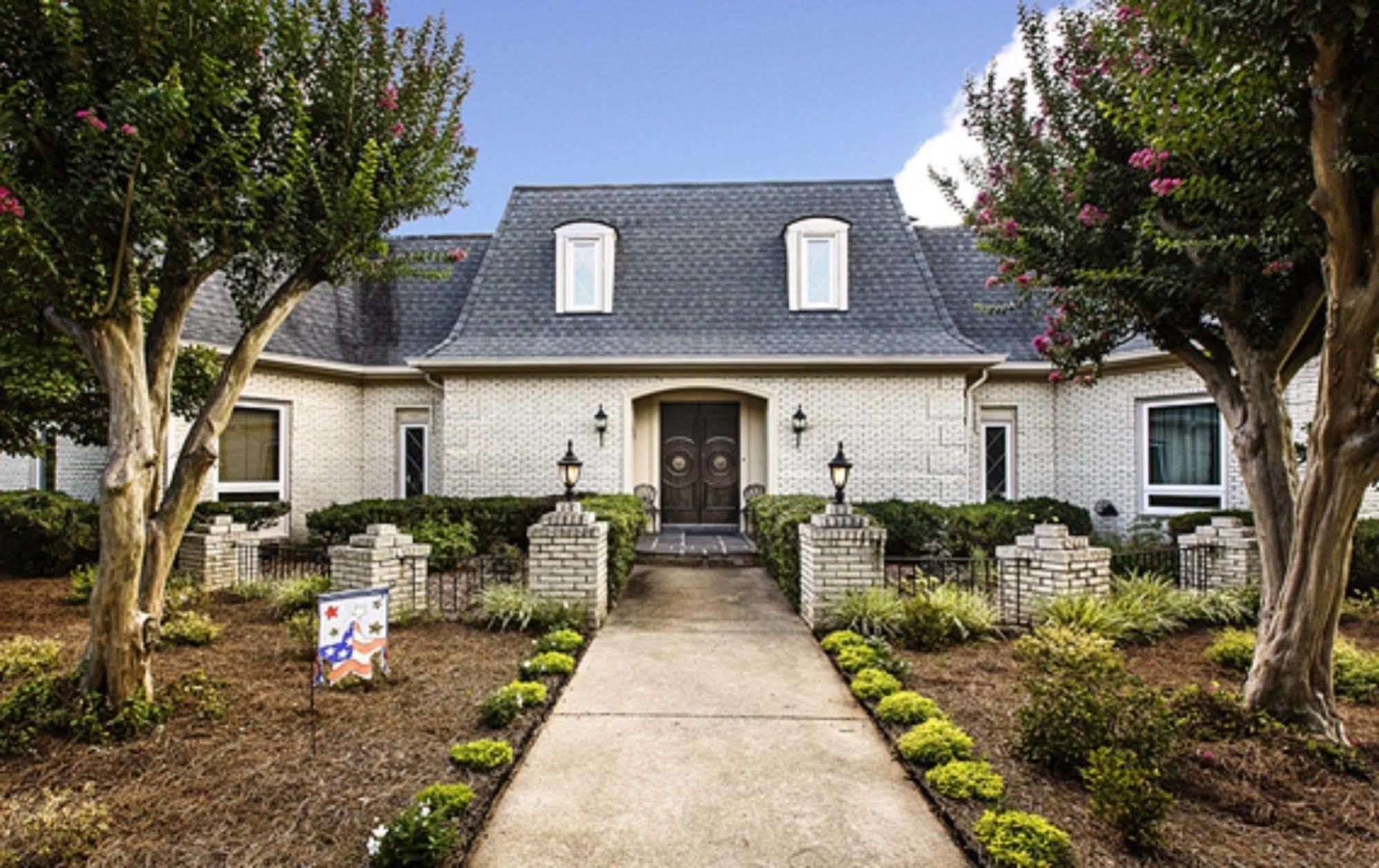 Matthews Manor Bed & Breakfast Luaran gambar